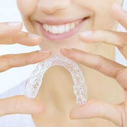 Steven Z. Hechtman, DDS - Call today for your consultation! Dr. Hechtman will evaluate you to identify if your a good candidate for clear aligners...