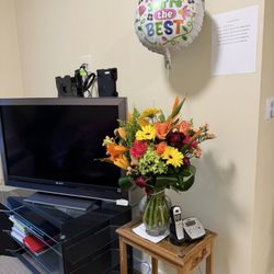 Fran's Flowers - Fran's Flowers in Burien - Our florist for all special occasions.