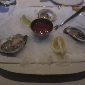 Arroyo Chop House - Oysters on the Half Shell (3 pieces) - DineLA - Steakhouses Near Me - Pasadena, California