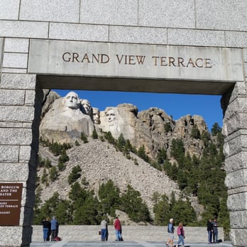 Mount Rushmore National Memorial - Landmarks & Historical Buildings Near Me - Keystone, South Dakota Mount Rushmore National Memorial - Landmarks & Historical Buildings Near Me - Keystone, South Dakota
