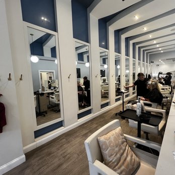 Dellaria Salon Wellesley - Salon - Hair Salons Near Me - Wellesley, Massachusetts Dellaria Salon Wellesley - Salon - Hair Salons Near Me - Wellesley, Massachusetts