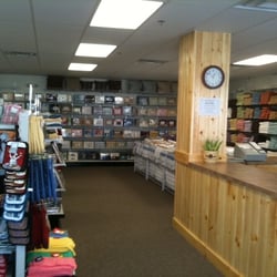 Home Fashions Outlet - We have sheets,Towels,Quilts,comforters,kitchen towels,bedding and curtains.
All low discount prices.