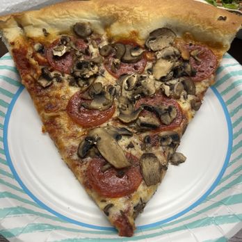 Satchel's Pizza - Pepperoni slice with added mushrooms - Pizza Near Me - Gainesville, Florida