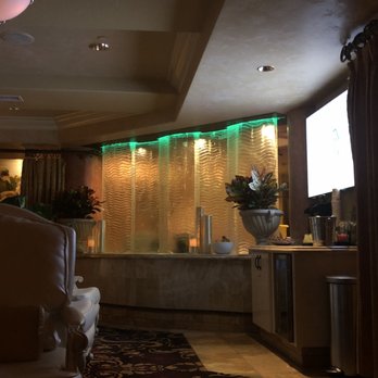 Spa Toscana - The waiting area for services. They have snacks and beverages available - Day Spas Near Me - Reno, Nevada
