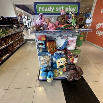 Toys R Us - Toy Stores Near Me - Camarillo, California Toys R Us - Toy Stores Near Me - Camarillo, California