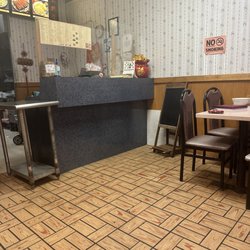 China Wok - Dining area