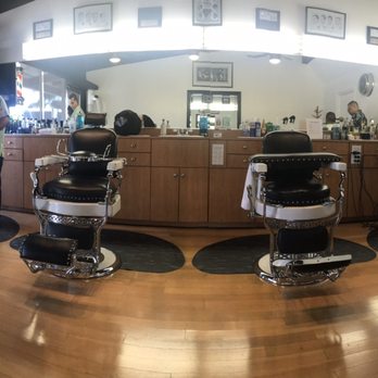 Coronado's Barbering Parlor - cute little barbershop vibes - Barbers Near Me - Torrance, California Coronado's Barbering Parlor - cute little barbershop vibes - Barbers Near Me - Torrance, California