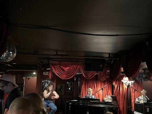 Don't Tell Mama by null