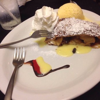 Restaurant Edelweiss - Apple strudel! - German Near Me - Bradenton, Florida Restaurant Edelweiss - Apple strudel! - German Near Me - Bradenton, Florida