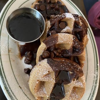 Taste Kitchen Bar - Chocolate chip pancakes - Breakfast & Brunch Near Me - Houston, Texas Taste Kitchen Bar - Chocolate chip pancakes - Breakfast & Brunch Near Me - Houston, Texas