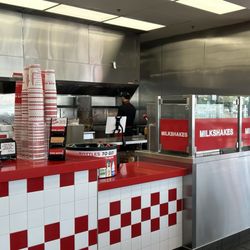 Five Guys - Counter