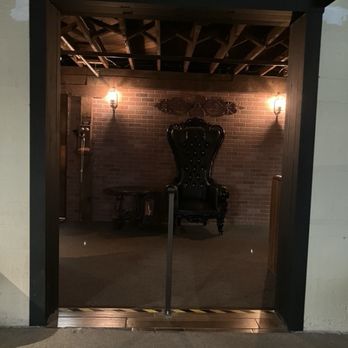 Teton House - Wood trim doorway - Seafood Near Me - Menan, Idaho