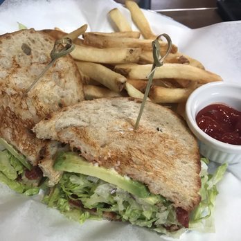 foothill - BLT sandwich - New American Near Me - Pasadena, California