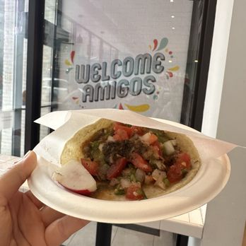 Los Compas Tacos - Asada taco - Mexican Near Me - Toronto, Ontario Los Compas Tacos - Asada taco - Mexican Near Me - Toronto, Ontario