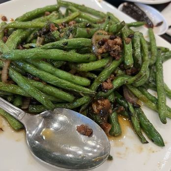 T Kee Seafood Restaurant - Green beans minced pork - Chinese Near Me - Sacramento, California T Kee Seafood Restaurant - Green beans minced pork - Chinese Near Me - Sacramento, California