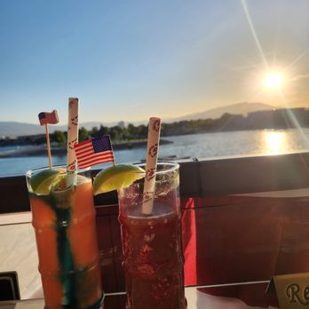 Sparks Water Bar - Bars Near Me - Sparks, Nevada