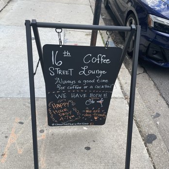16th Street Bar - Lounges Near Me - Chicago, Illinois