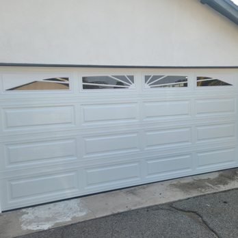 Streamline Garage Doors - New Garage Door - Garage Door Services Near Me - Fontana, California Streamline Garage Doors - New Garage Door - Garage Door Services Near Me - Fontana, California