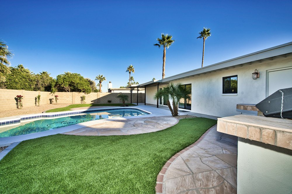 Slide of MC Construction & Design