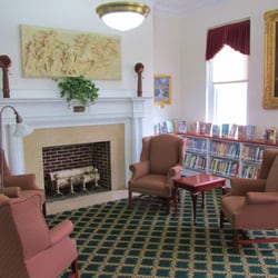 Beaman Memorial Public Library - Cozy room