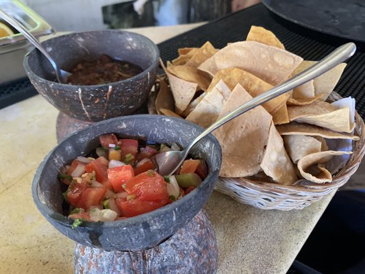 Mateos Mexican Grill by null