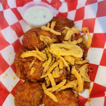 Sandbar - Boneless - Bars Near Me - Delray Beach, Florida