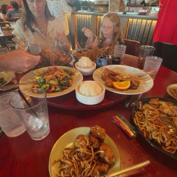MiYa Chinese - Noodles, orange chicken - Chinese Near Me - Dallas, Texas