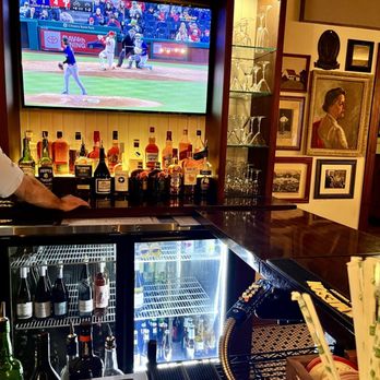 Josie Kelly's Public House - Irish Near Me - Somers Point, New Jersey