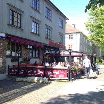 The Red Lion - Restaurants Near Me - Göteborg, O