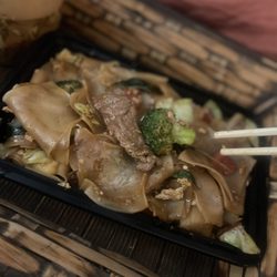 Mile High Thai - Drunken Noodles with beef