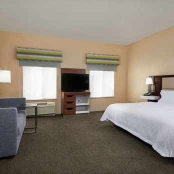 Hampton Inn & Suites Phoenix-Surprise - Guest room - Hotels Near Me - Surprise, Arizona Hampton Inn & Suites Phoenix-Surprise - Guest room - Hotels Near Me - Surprise, Arizona