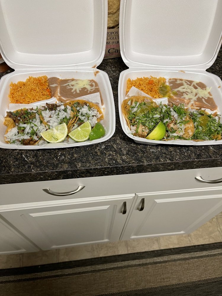 LA GUANAJUATO Updated October 2024 10 Photos & 18 Reviews 231 E