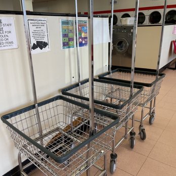 Elite laundromat - Ample baskets - Laundromat Near Me - Tuba City, Arizona Elite laundromat - Ample baskets - Laundromat Near Me - Tuba City, Arizona