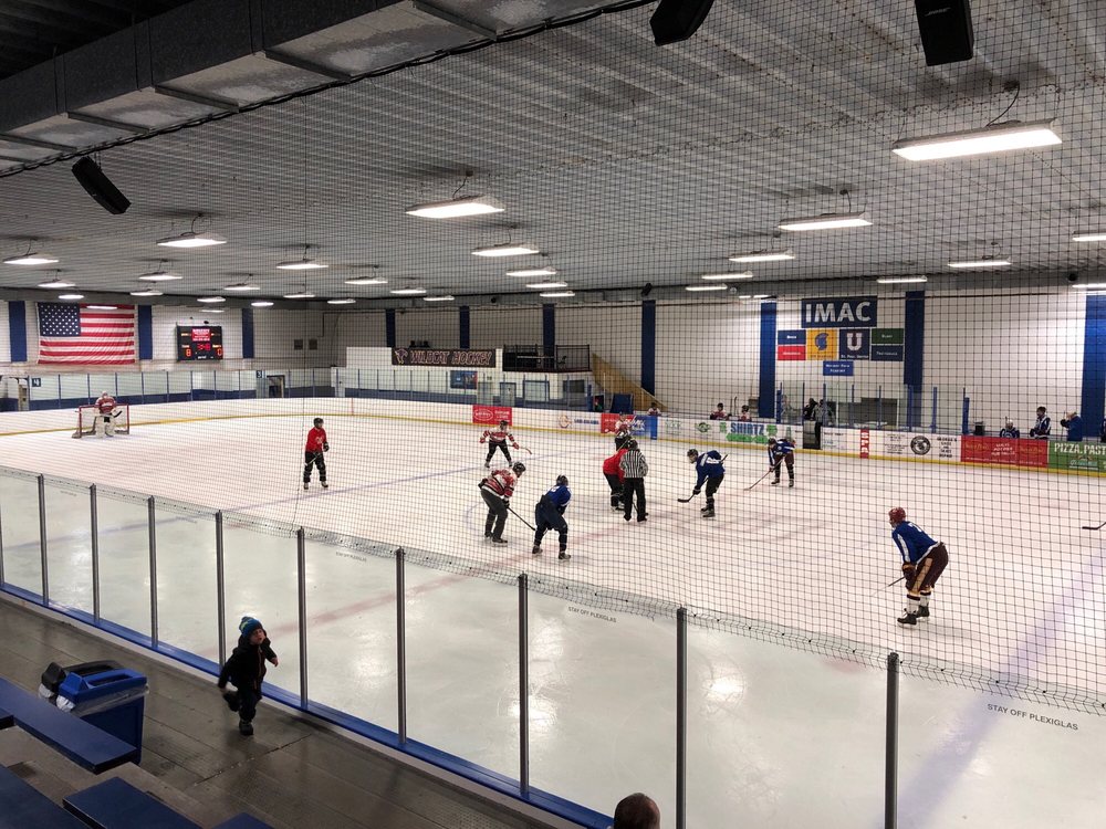 ST. PAUL ACADEMY DRAKE ICE ARENA Updated September 2024 1712