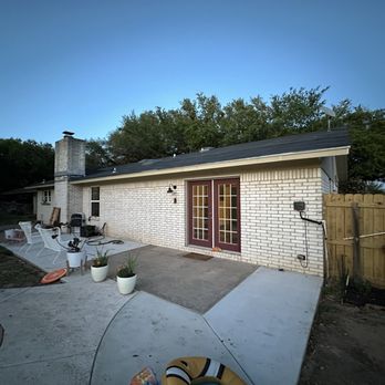 Leo's S & S Roofing - A happy finished home - Roofing Near Me - Pleasanton, Texas Leo's S & S Roofing - A happy finished home - Roofing Near Me - Pleasanton, Texas