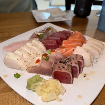 Oishii - Sashimi platter - Sushi Bars Near Me - Houston, Texas Oishii - Sashimi platter - Sushi Bars Near Me - Houston, Texas