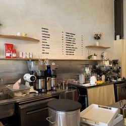 Nabi Cat Cafe - Interior