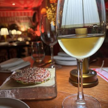 Campo Casa Faena - The Crossings Sauvignon Blanc with Bluefin Tuna Tostada - Latin American Near Me - Miami Beach, Florida Campo Casa Faena - The Crossings Sauvignon Blanc with Bluefin Tuna Tostada - Latin American Near Me - Miami Beach, Florida