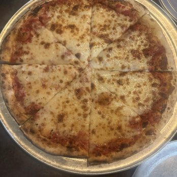 The Hungry Robot - Pizza Near Me - Fairbanks, Alaska The Hungry Robot - Pizza Near Me - Fairbanks, Alaska