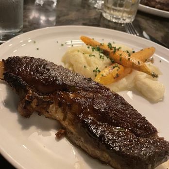 Wren & Wolf - Ribeye Mashed Potatoes and Carrots Split - Cocktail Bars Near Me - Phoenix, Arizona Wren & Wolf - Ribeye Mashed Potatoes and Carrots Split - Cocktail Bars Near Me - Phoenix, Arizona