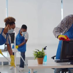 Cedar Rapids Janitorial - Full service commercial cleaning service
