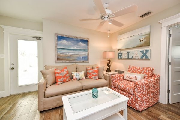 Tropical Breeze Resort by null