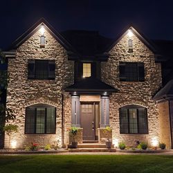 Landscape Lighting
Led lights 
Outdoor Lighting 
Low voltage spotlights 
Lighting Design