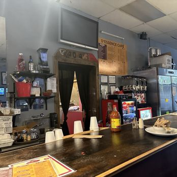 Dessence Cafe - Front Counter - Seafood Near Me - East Point, Georgia