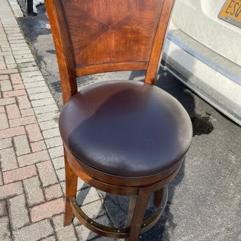 East Meadow Upholsterers - Furniture Reupholstery Near Me - East Meadow, New York East Meadow Upholsterers - Furniture Reupholstery Near Me - East Meadow, New York