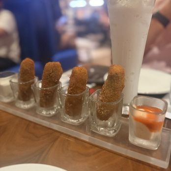 Gordon Ramsay Burger Las Vegas - Burgers Near Me - Las Vegas, Nevada Gordon Ramsay Burger Las Vegas - Burgers Near Me - Las Vegas, Nevada