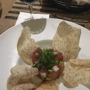 Bibas Courtyard Grill - Ahi poke - American Near Me - Honolulu, Hawaii Bibas Courtyard Grill - Ahi poke - American Near Me - Honolulu, Hawaii