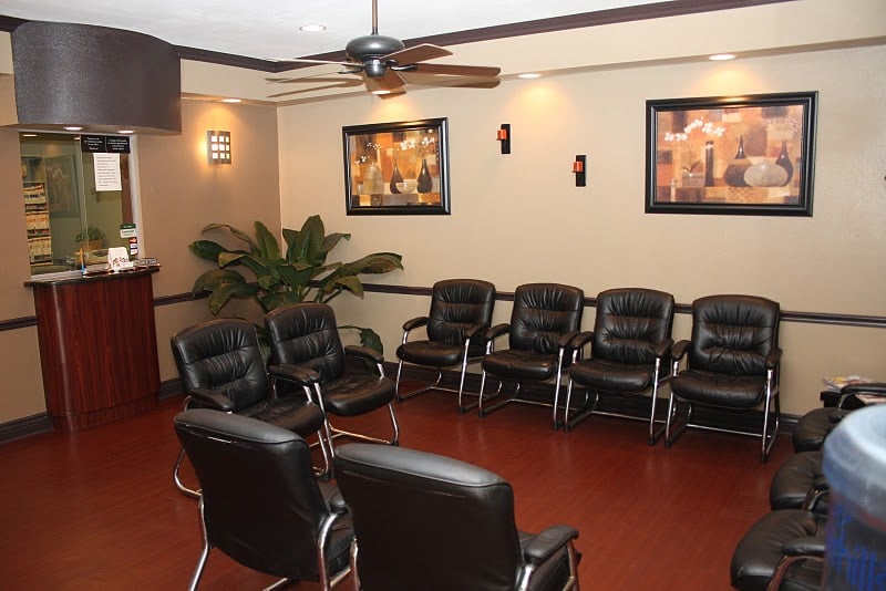 HEALTHY SMILES DENTAL Updated September 2024 14 Reviews 38029 Medical Center Ave