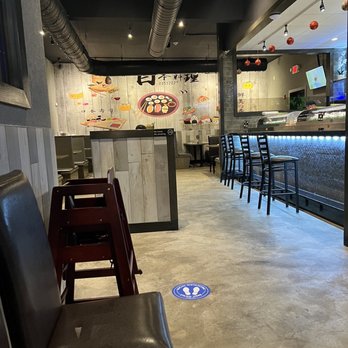 Emoji Sushi  - Restaurant - Sushi Bars Near Me - Abington, Pennsylvania