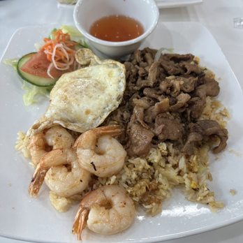 Papasan's Vietnamese Cuisine - Rice platter - Vietnamese Near Me - St. Cloud, Florida Papasan's Vietnamese Cuisine - Rice platter - Vietnamese Near Me - St. Cloud, Florida